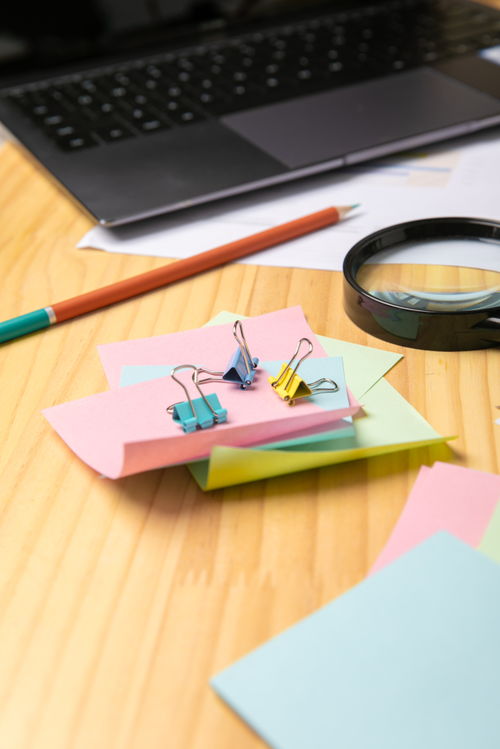 办公室文具与商务摄影 专业视角下的办公用品展示